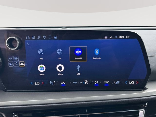 2024 Chevrolet Traverse AWD LS