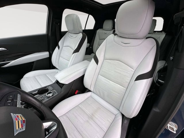 2025 Cadillac XT4 AWD Sport