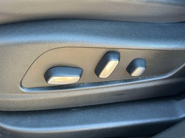 2022 Cadillac XT5 AWD Premium Luxury