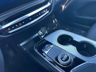 2024 Cadillac LYRIQ Tech