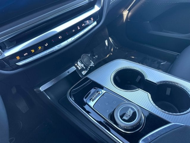 2024 Cadillac LYRIQ Tech