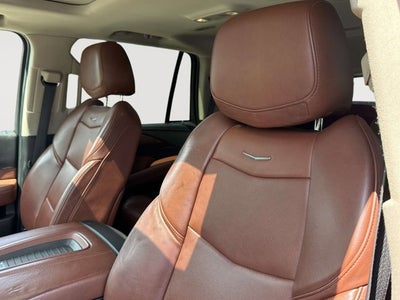 2019 Cadillac Escalade Luxury