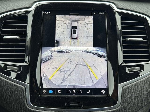 2024 Volvo XC90 Plus Bright Theme