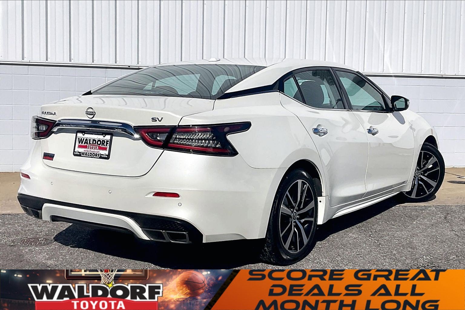 2023 Nissan Maxima SV