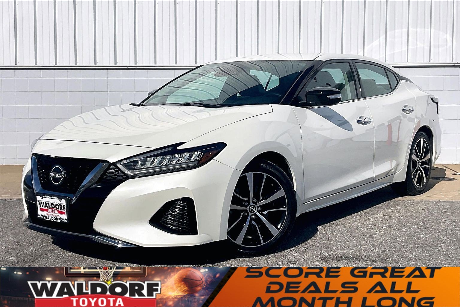 2023 Nissan Maxima SV