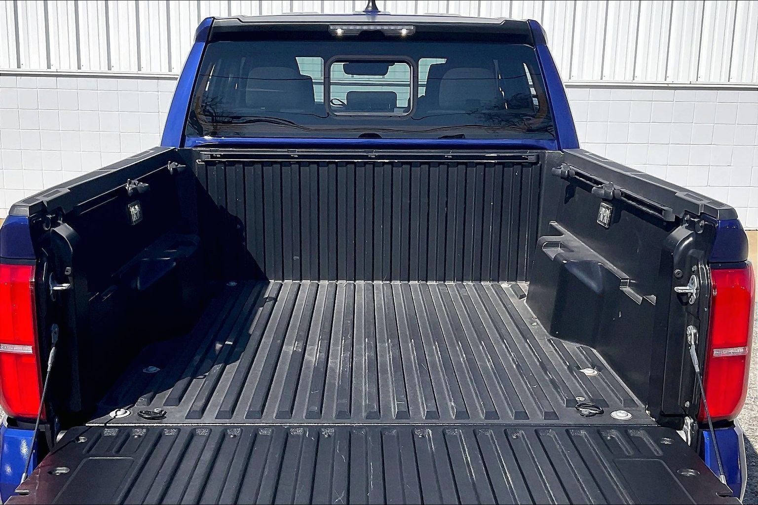 2024 Toyota Tacoma 4WD SR5