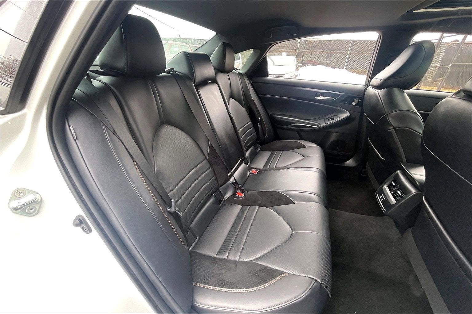 2022 Toyota Avalon Hybrid XSE Nightshade