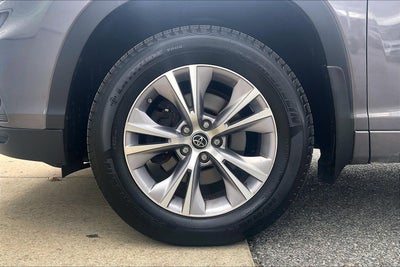 2016 Toyota Highlander LE Plus V6