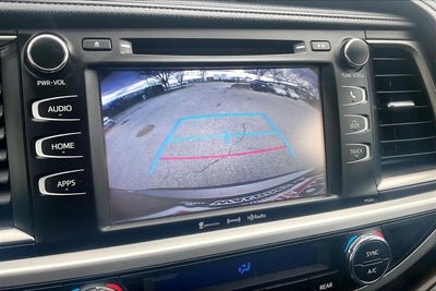 2016 Toyota Highlander LE Plus V6