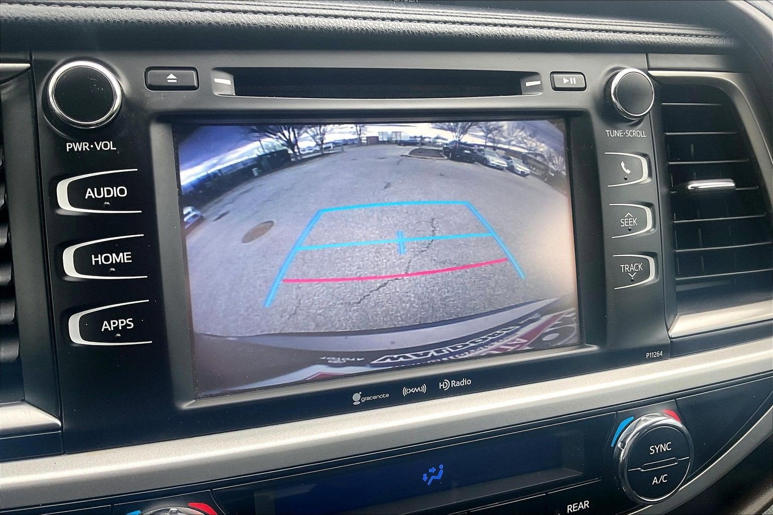 2016 Toyota Highlander LE Plus V6