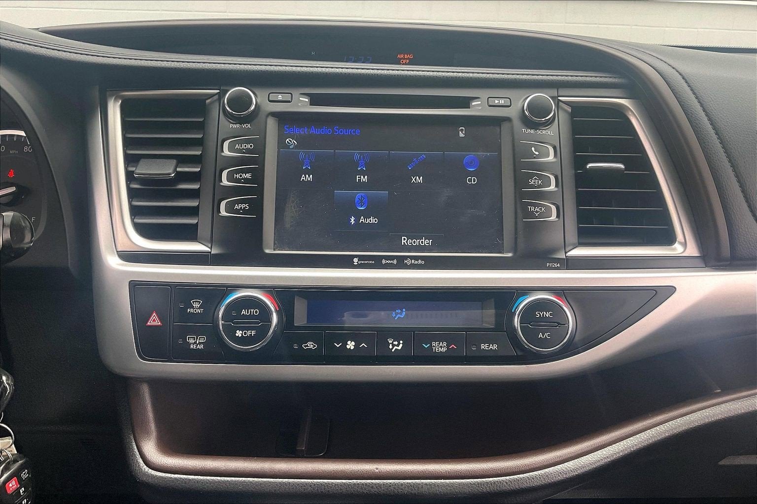 2016 Toyota Highlander LE Plus V6