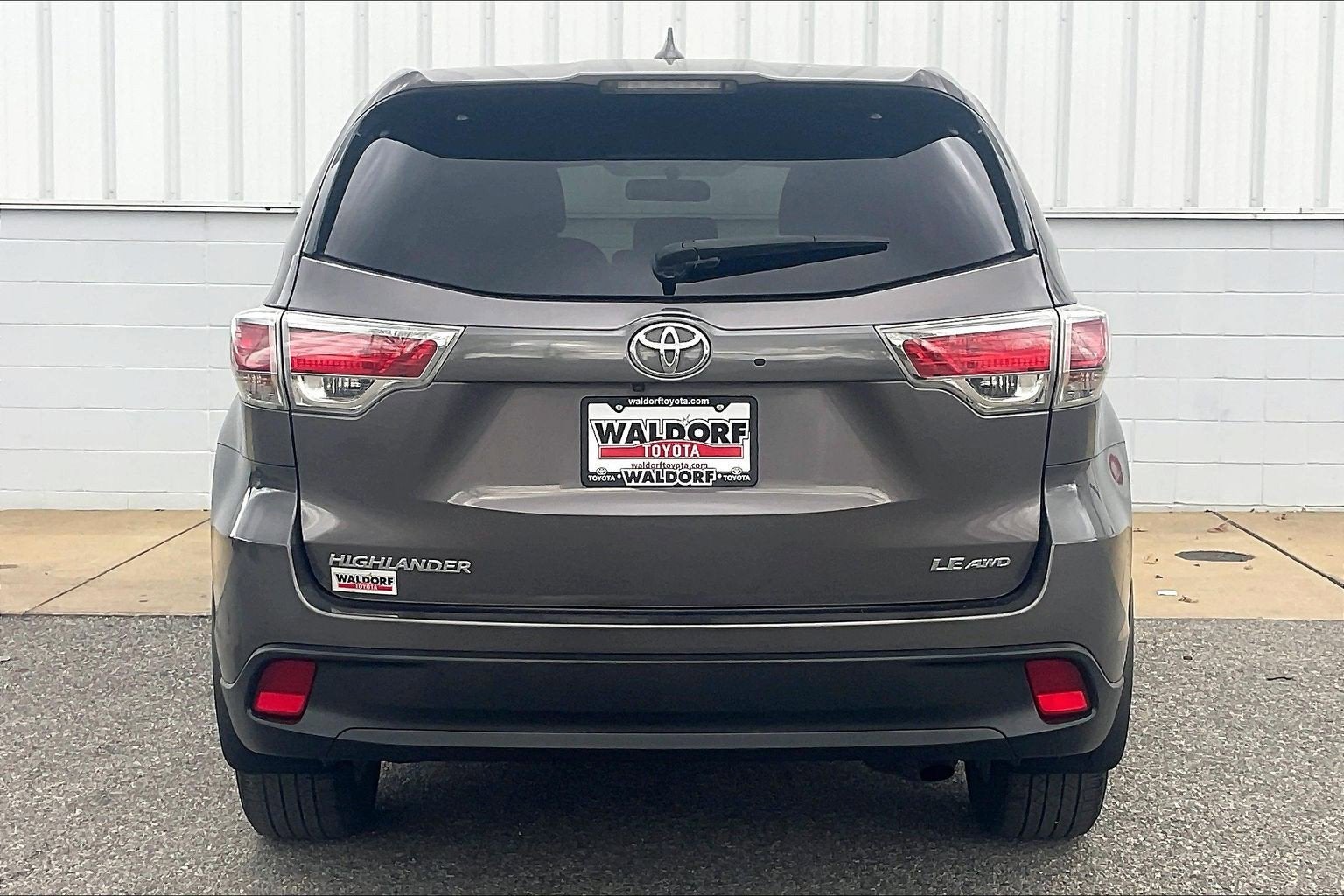 2016 Toyota Highlander LE Plus V6