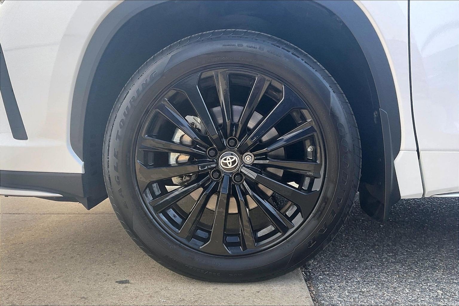 2023 Toyota Highlander XSE