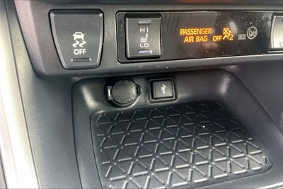 2020 Toyota RAV4 Hybrid XSE