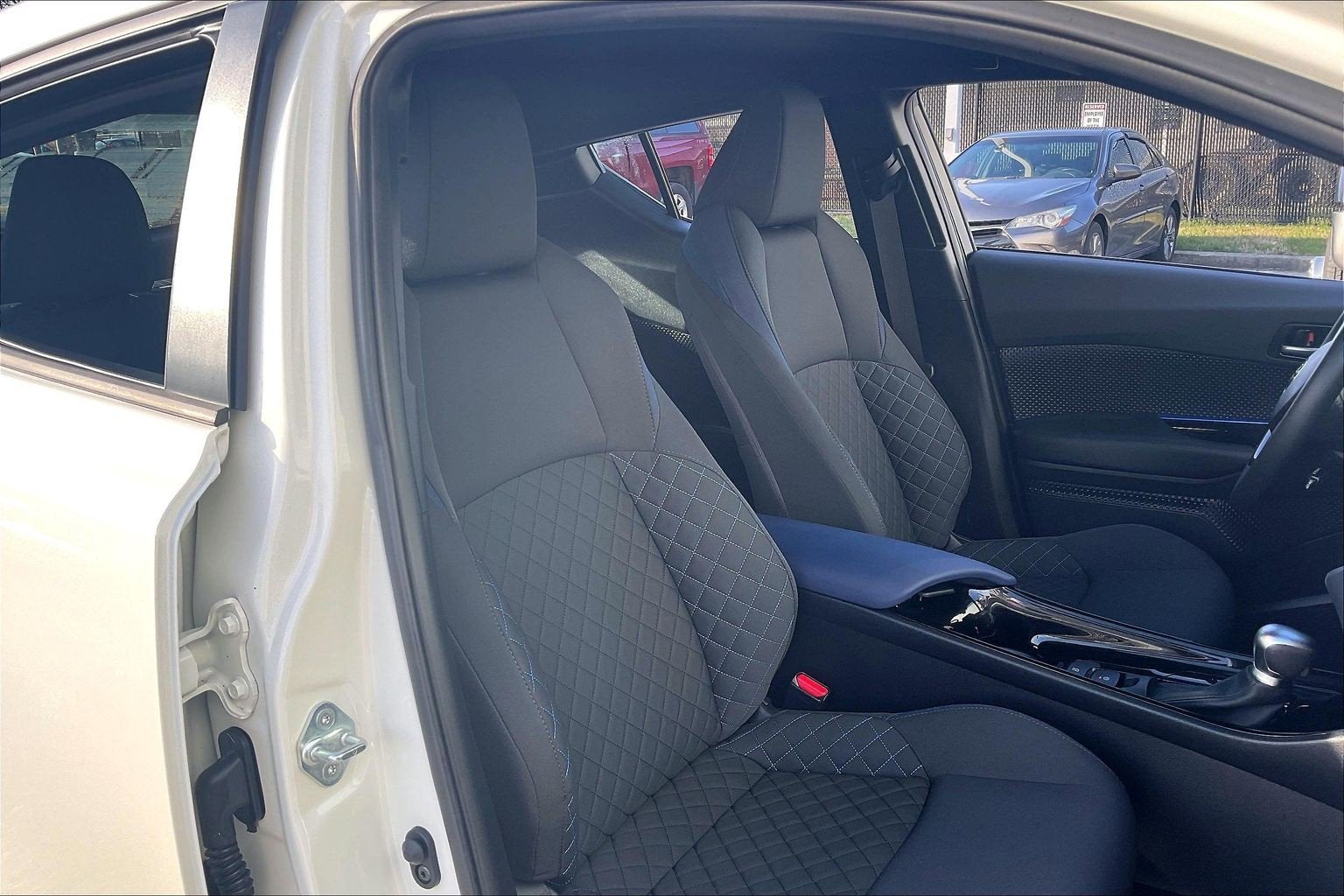 2020 Toyota C-HR XLE