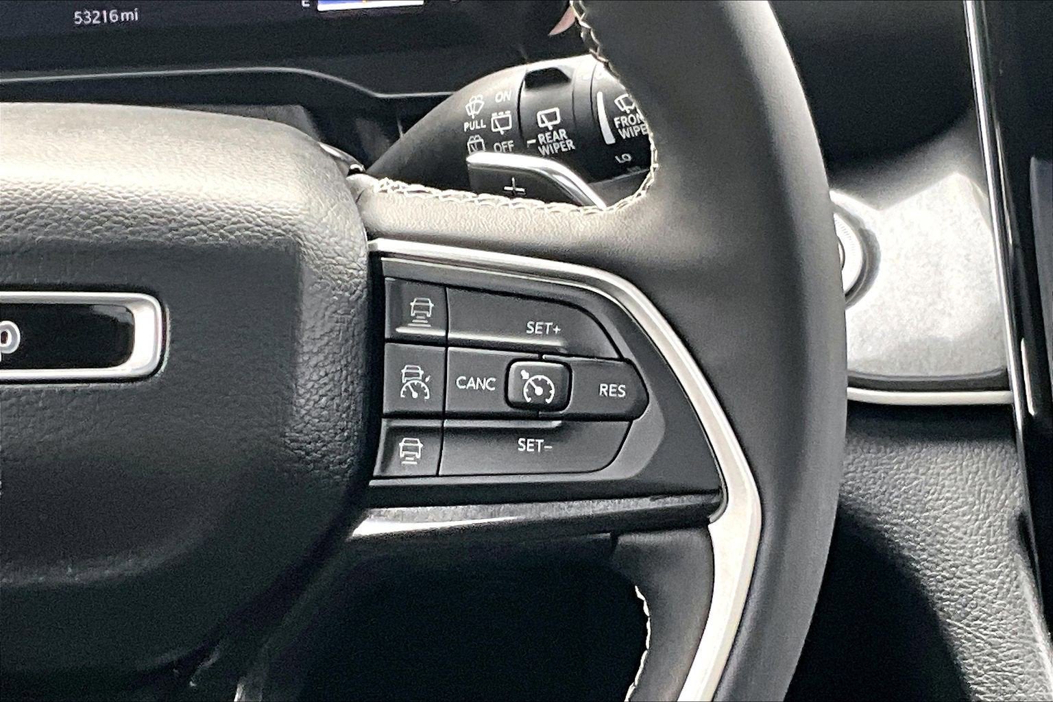 2023 Jeep Grand Cherokee Laredo