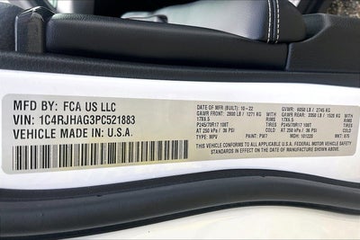 2023 Jeep Grand Cherokee Laredo