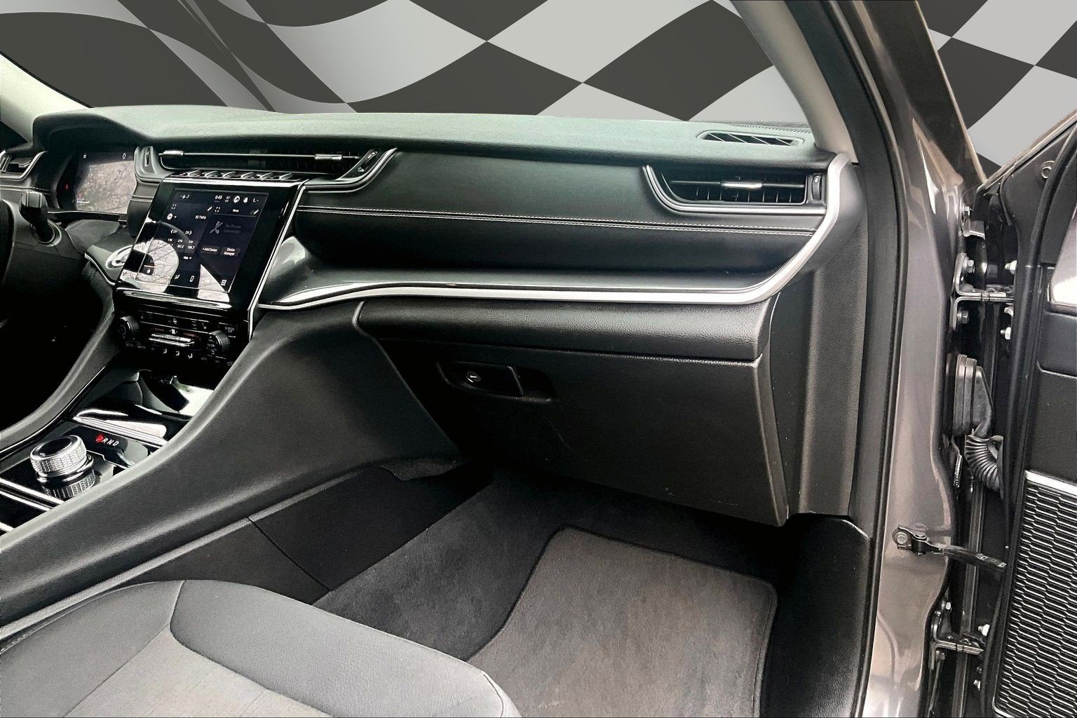 2022 Jeep Grand Cherokee L Laredo LUXURY TECH PKG