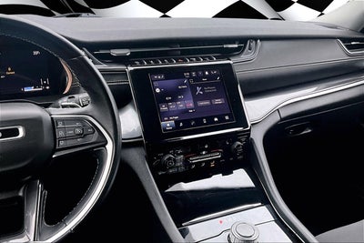 2021 Jeep Grand Cherokee L Laredo