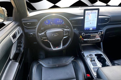 2022 Ford Explorer ST PERFORMANCE PKG
