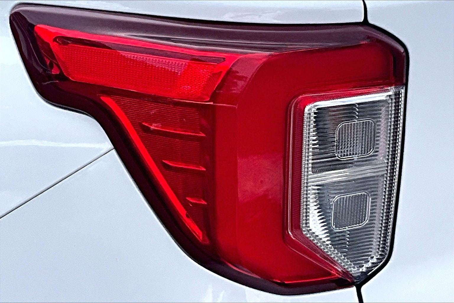 2022 Ford Explorer XLT LUXURY PANO ROOF