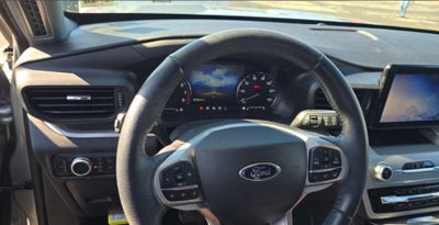 2022 Ford Explorer XLT TOW PACKAGE