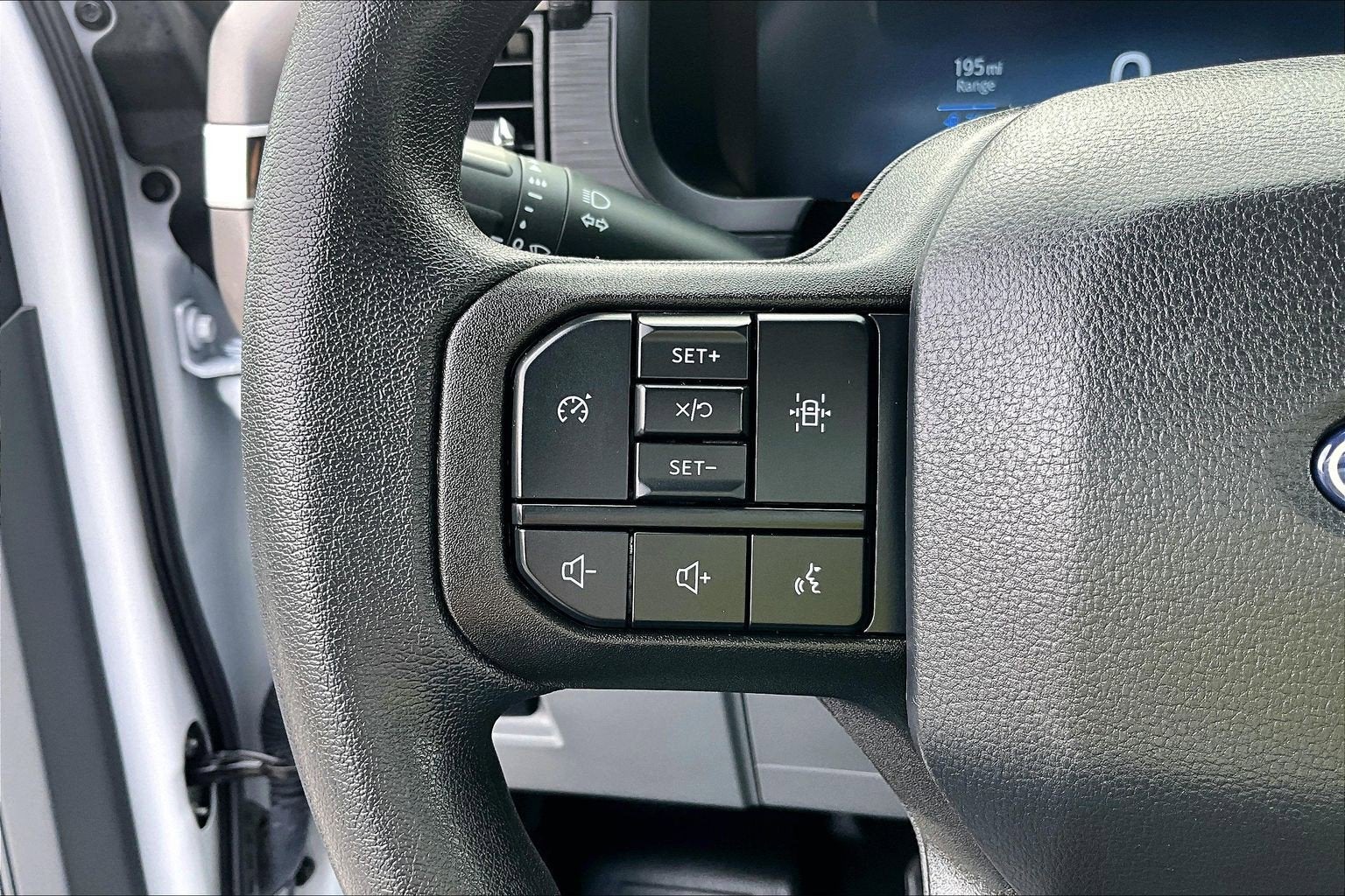 2025 Ford F-150 Lightning Pro