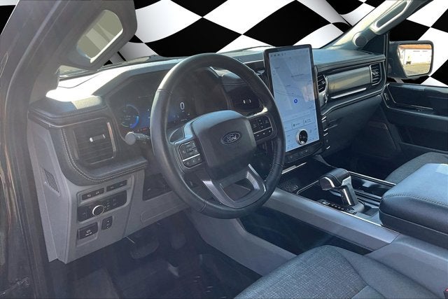 2024 Ford F-150 Lightning Flash