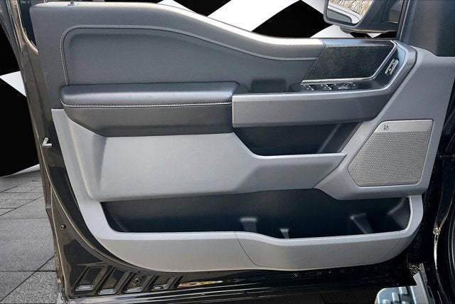 2024 Ford F-150 Lightning Flash