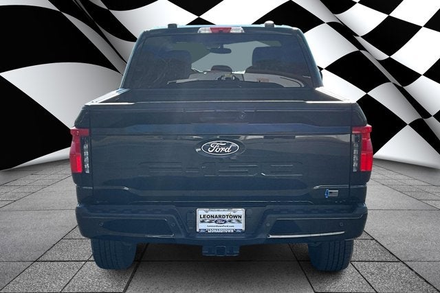 2024 Ford F-150 Lightning Flash