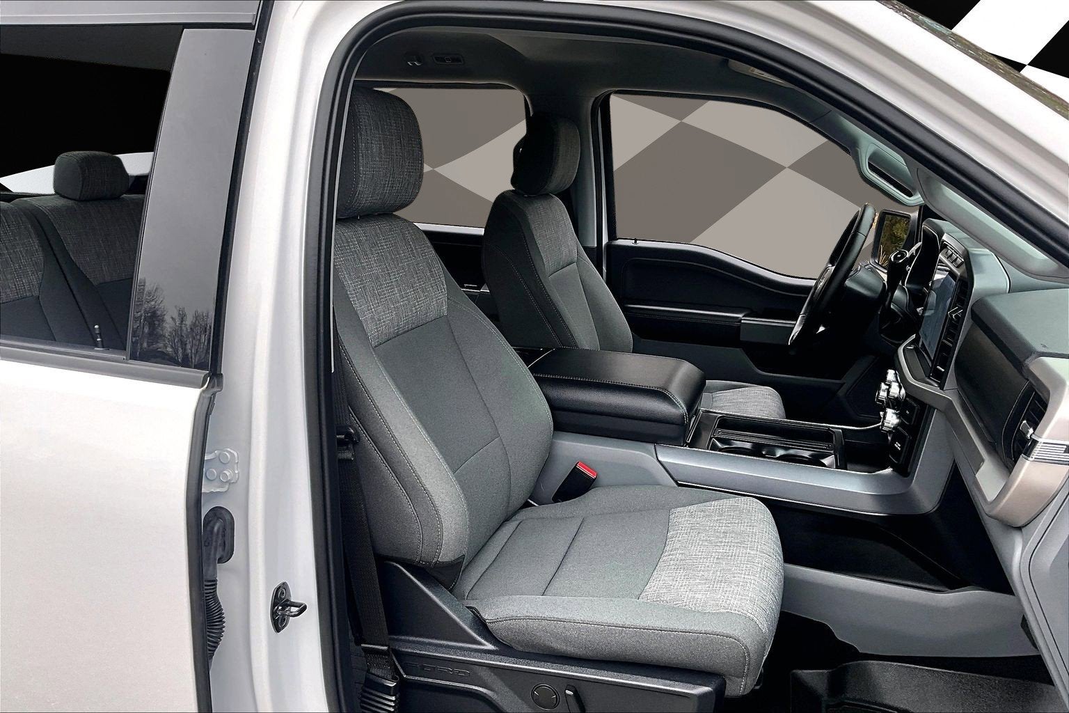 2023 Ford F-150 XLT V8 LUXURY