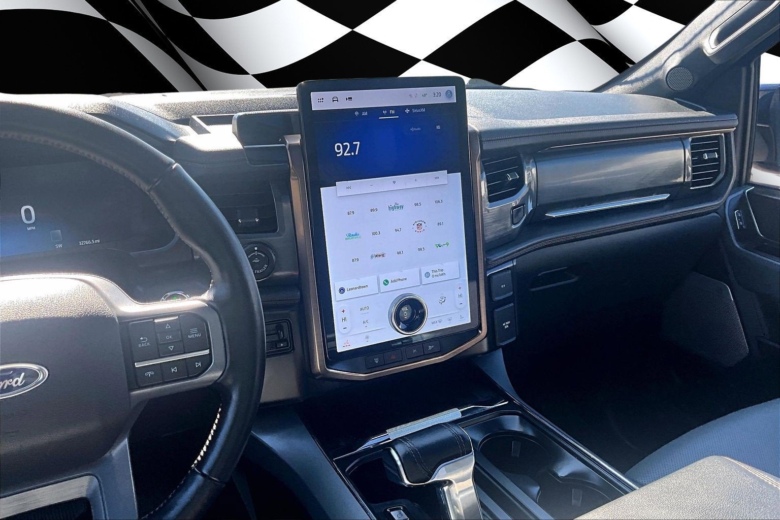 2023 Ford F-150 Lightning LARIAT LONG RANGE PANO ROOF