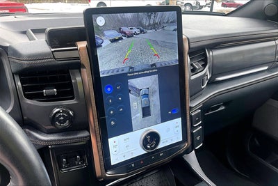 2023 Ford F-150 Lightning LARIAT