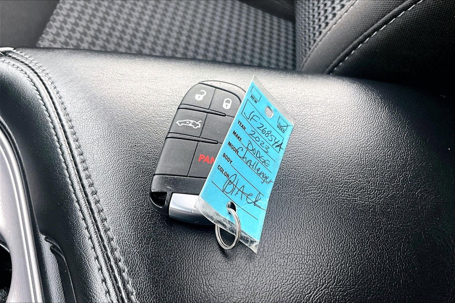 2023 Dodge Challenger SXT