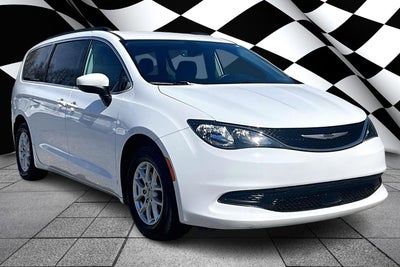 2021 Chrysler Voyager LXI