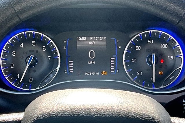 2021 Chrysler Voyager LXI