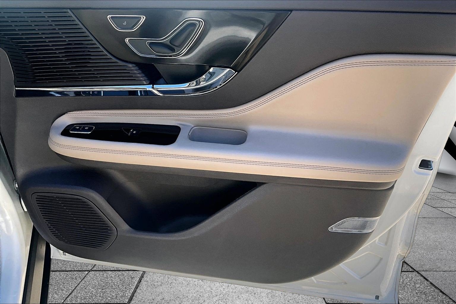 2022 Lincoln Corsair LUXURY PANO ROOF