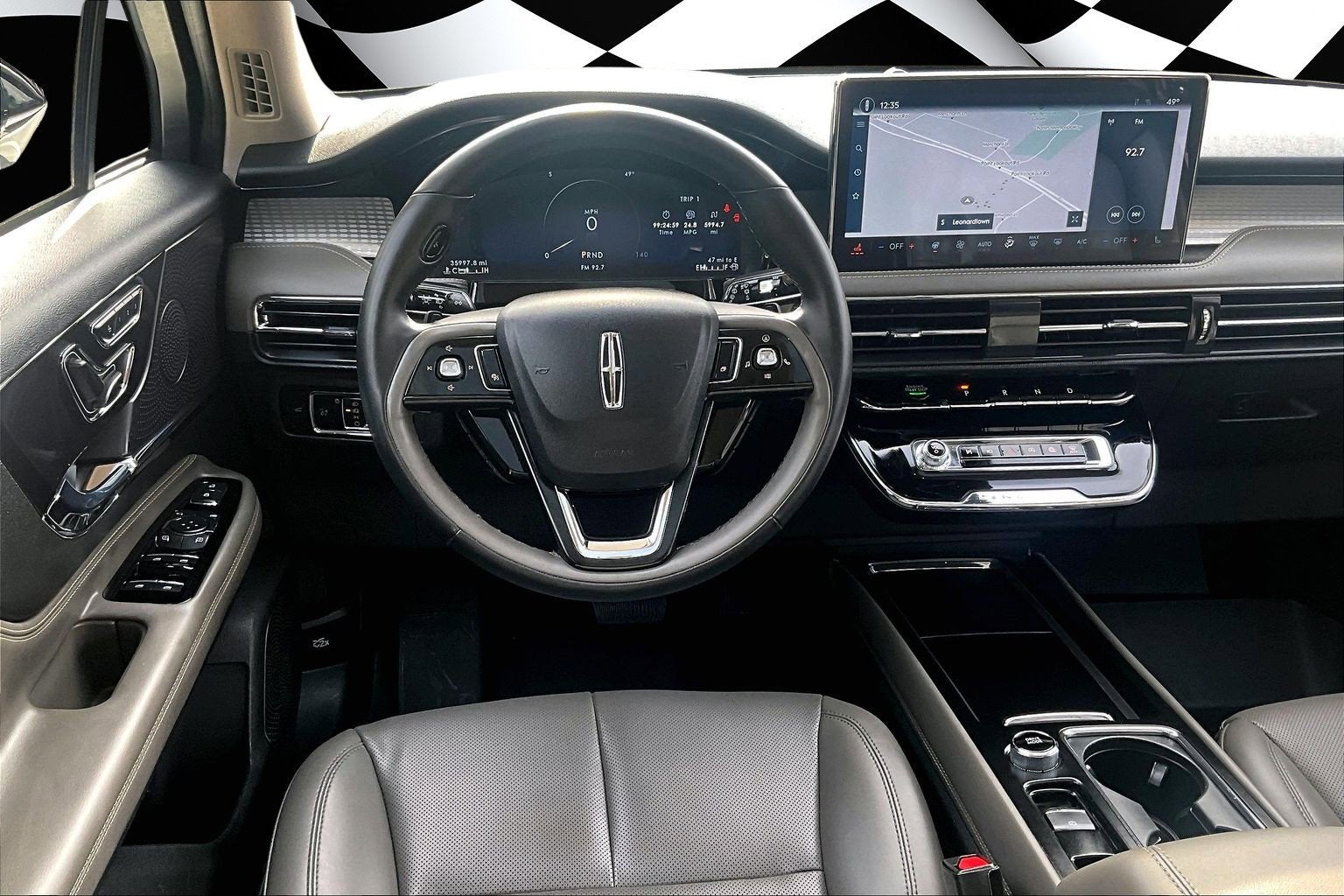 2023 Lincoln Corsair LUXURY PANO ROOF