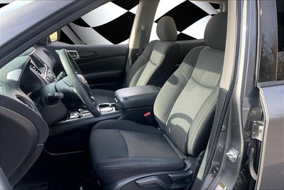 2020 Nissan Pathfinder S