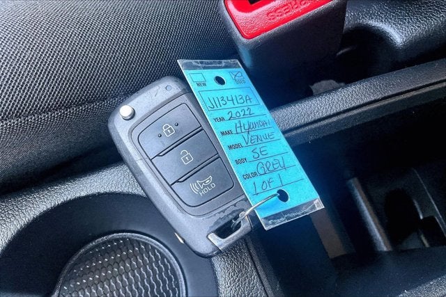 2022 Hyundai Venue SE