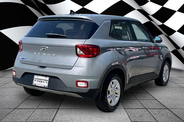 2022 Hyundai Venue SE