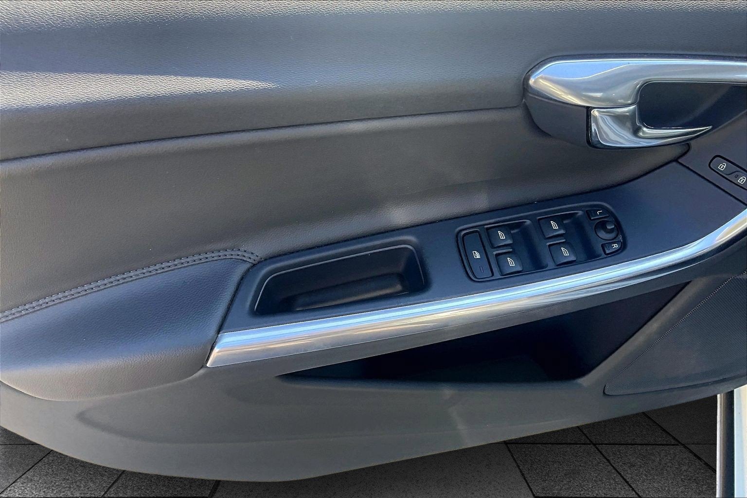 2015 Volvo S60 T5 Premier