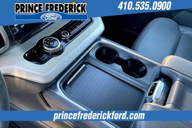 2025 Ford Expedition Max Active