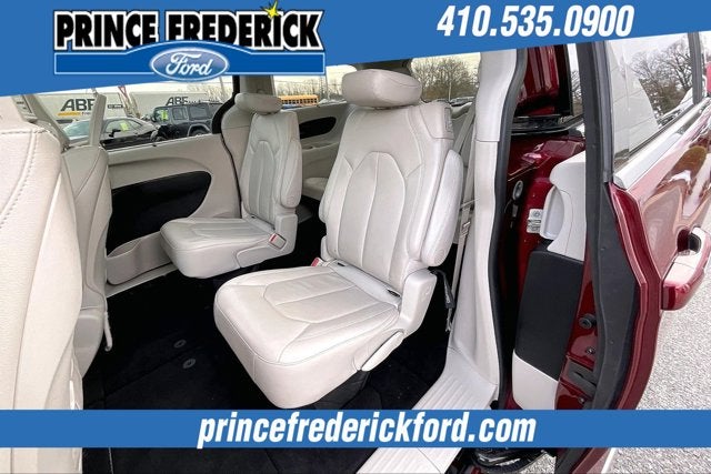 2018 Chrysler Pacifica Touring L Plus