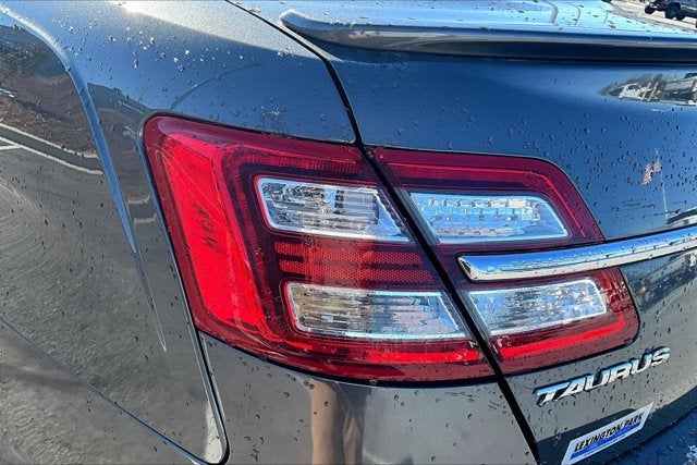 2016 Ford Taurus SEL