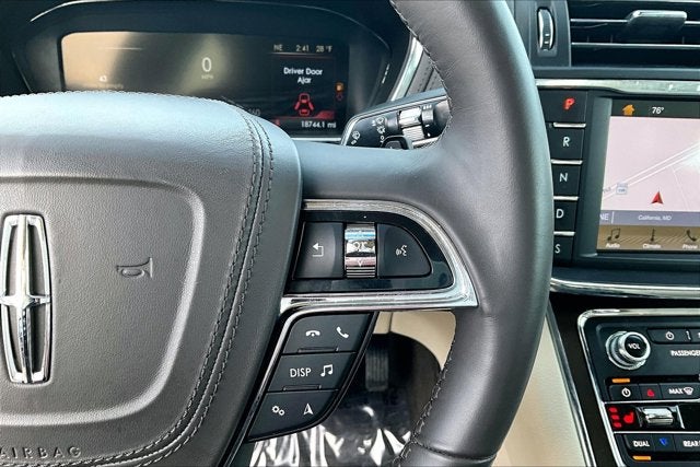 2019 Lincoln Continental Select