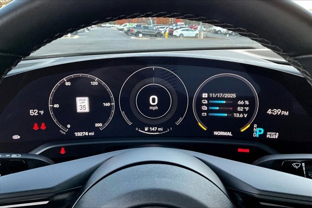 2022 Porsche Taycan Base