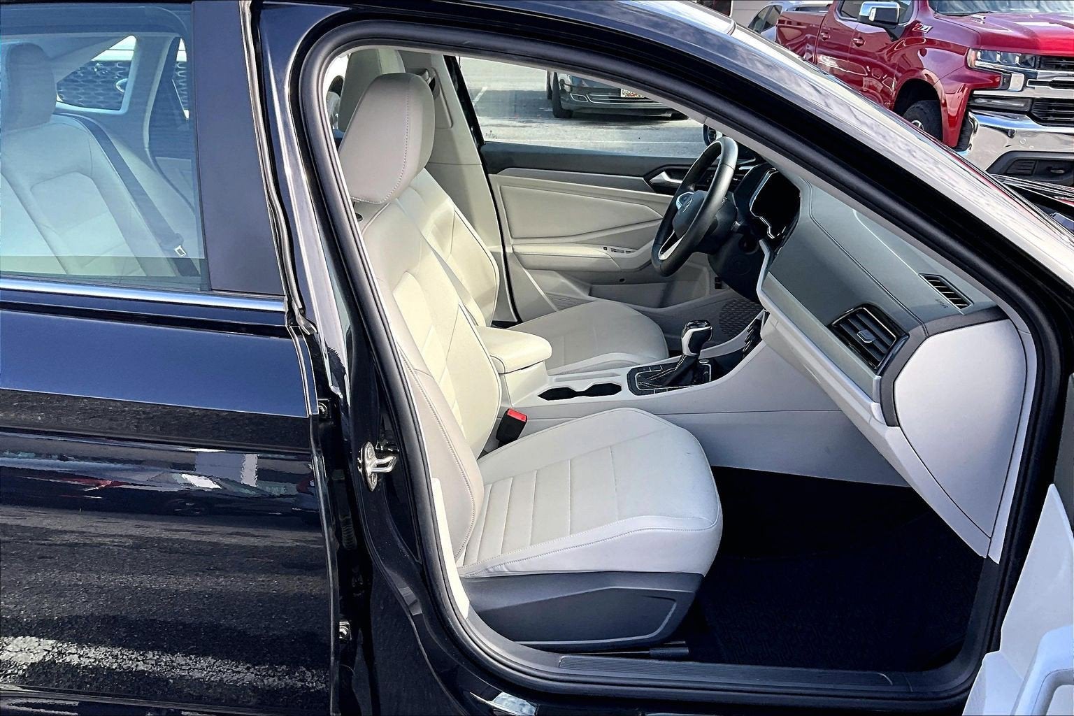 2023 Volkswagen Jetta SE