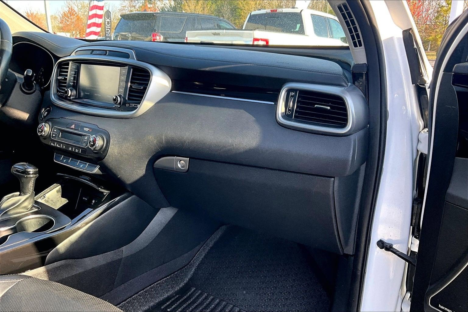 2019 Kia Sorento 3.3L SX